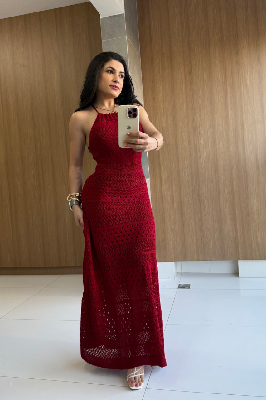 Carol Vestido Exclusivo en Hilo Largo color Rojo oscuro Espalda semi descubierta