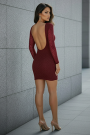 Vestido Alba Vino Corto de Encaje con Espalda Descubierta