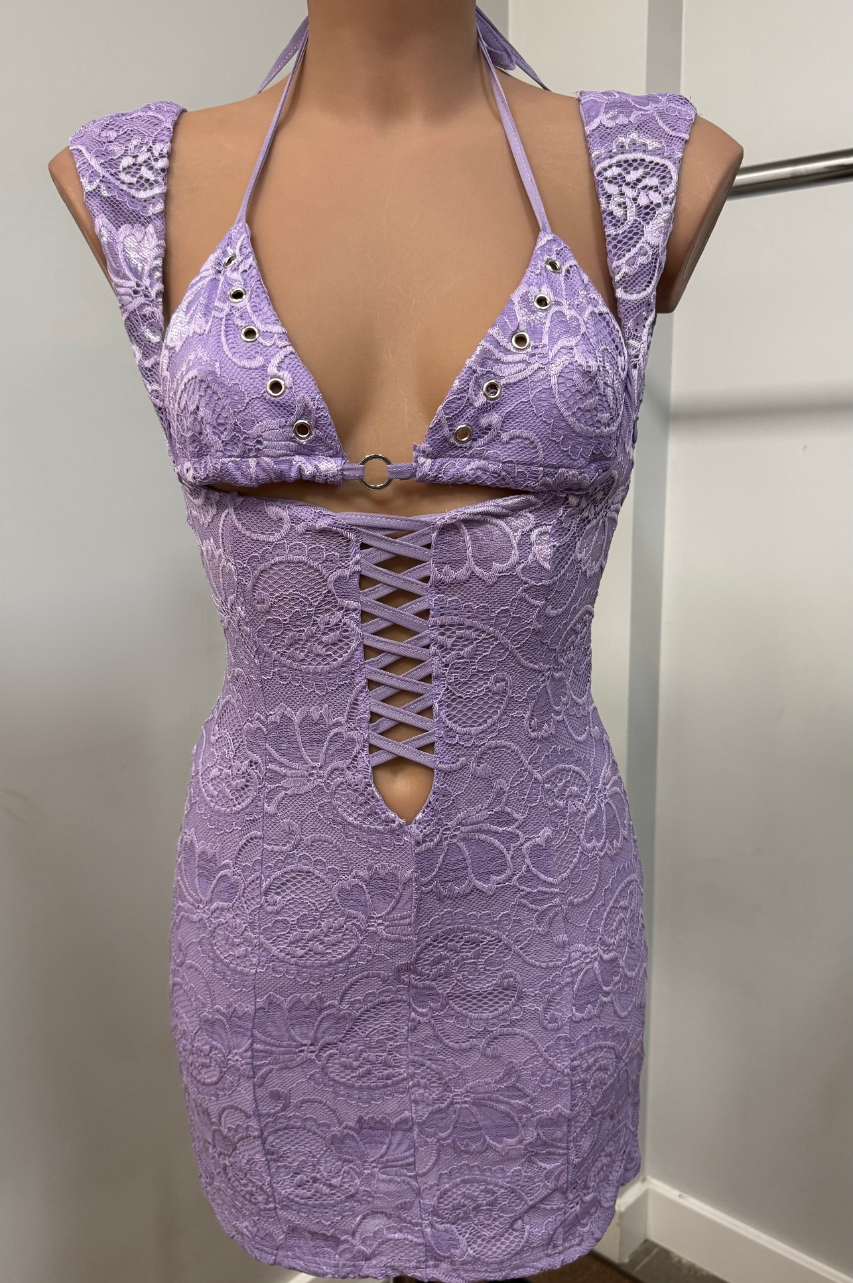 Frida Vestido Corto con Top Triangulo de Encaje Lila