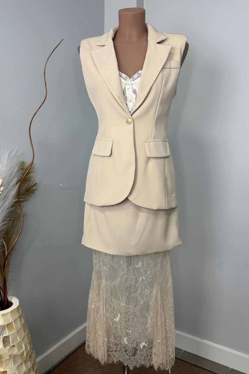 Conjunto Chaleco y Falda Margot Beige
