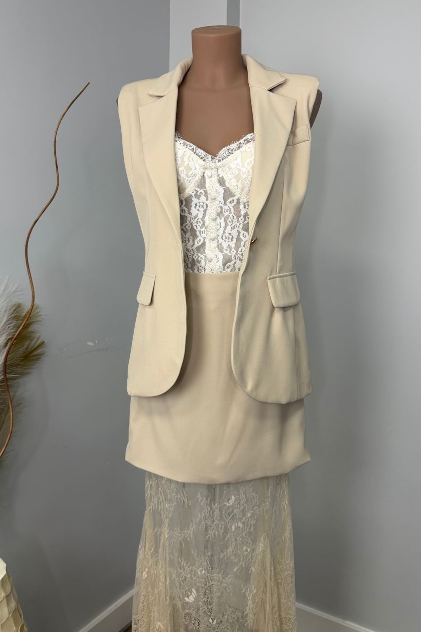 Conjunto Chaleco y Falda Margot Beige