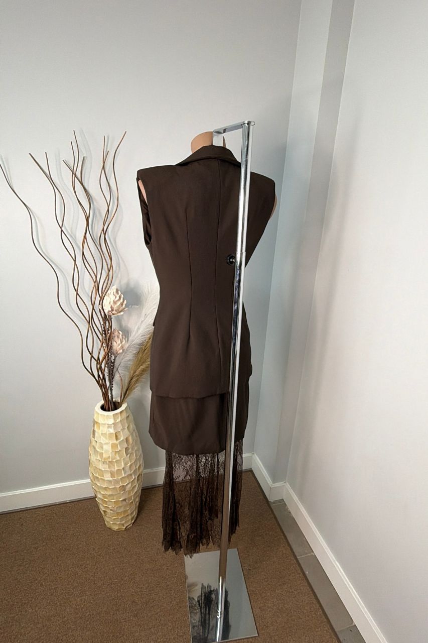 Conjunto Chaleco y Falda Margot Marrón