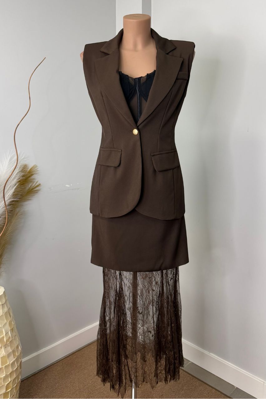Conjunto Chaleco y Falda Margot Marrón