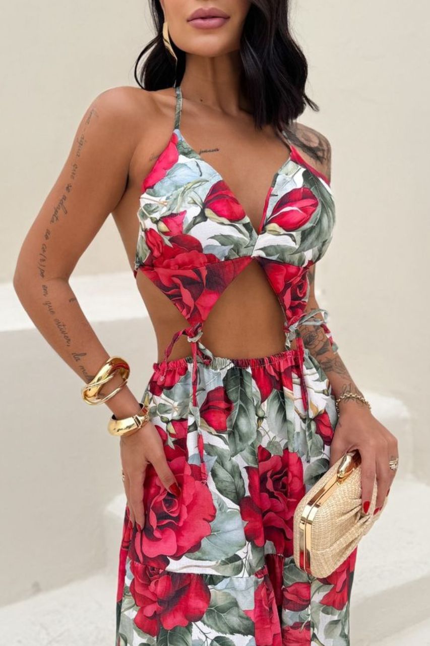 Daniela Vestido Largo estampado floral rojo con Escote y espalda semi descubierta
