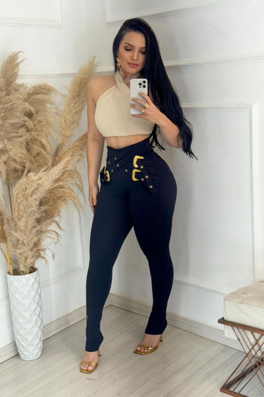 Pantalón Bethy Negro con detalle cinturón entrecruzado