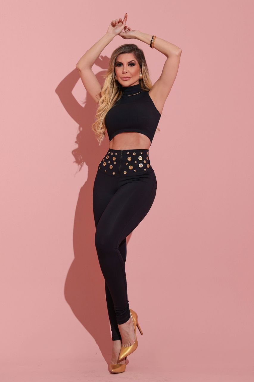 Pantalón Valery Negro con detalles dorados y cremallera