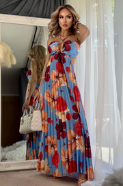 Giada Vestido Largo Azul Tropical de Tela Plinsada con Espalda Descubierta