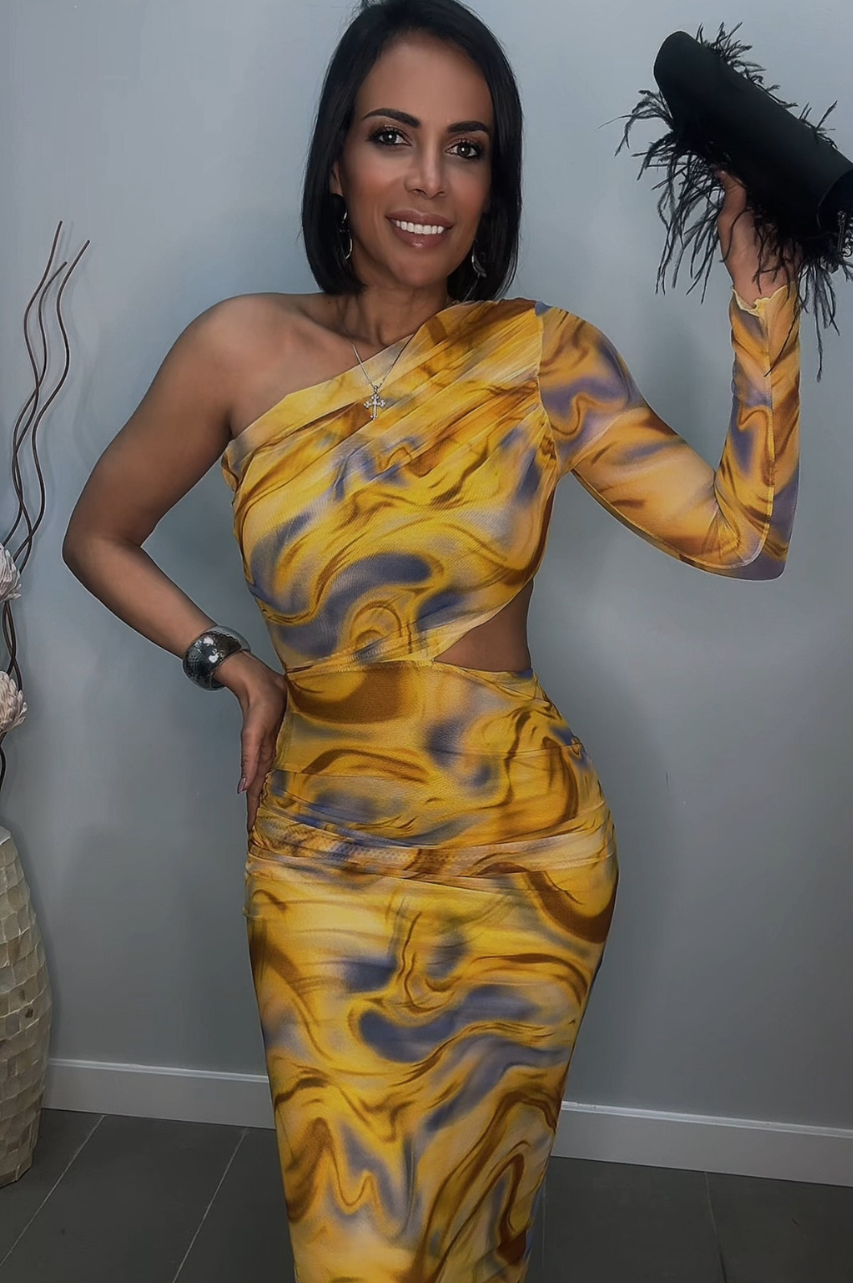 Ingred Vestido Midi Asimétrico de Tul amarillo con Manga Larga y Abertura Lateral