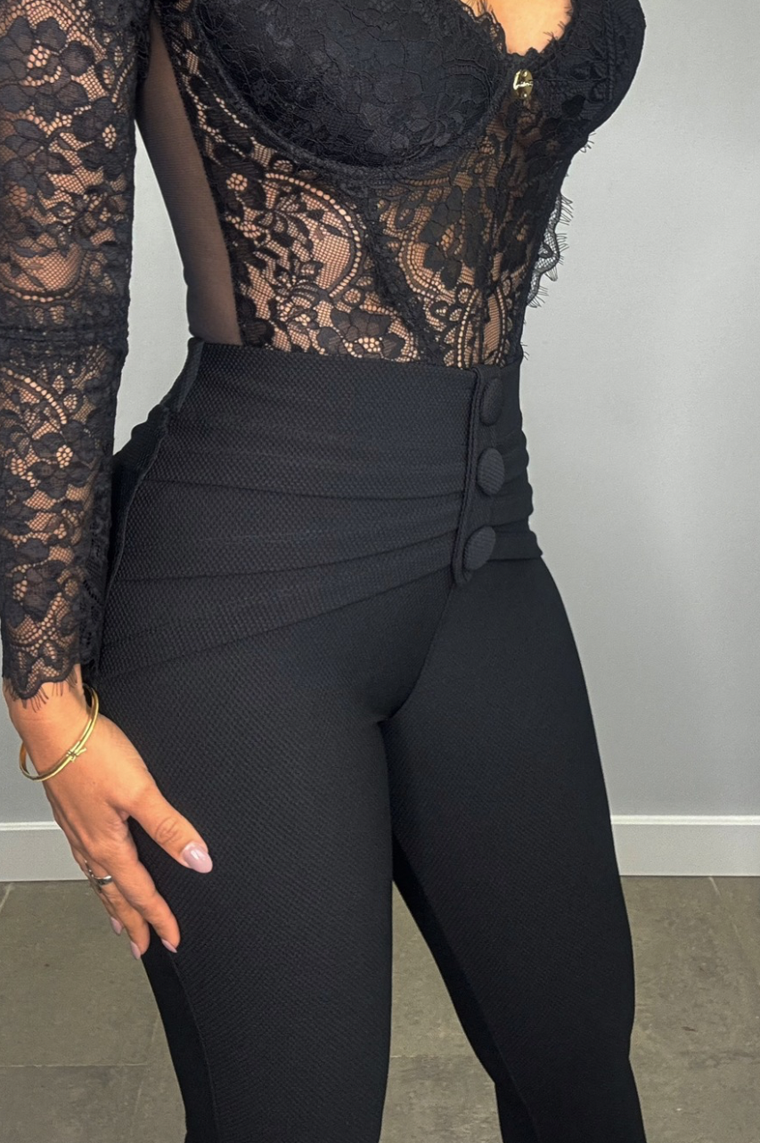 Pantalón Rossi Negro con detalle de botones