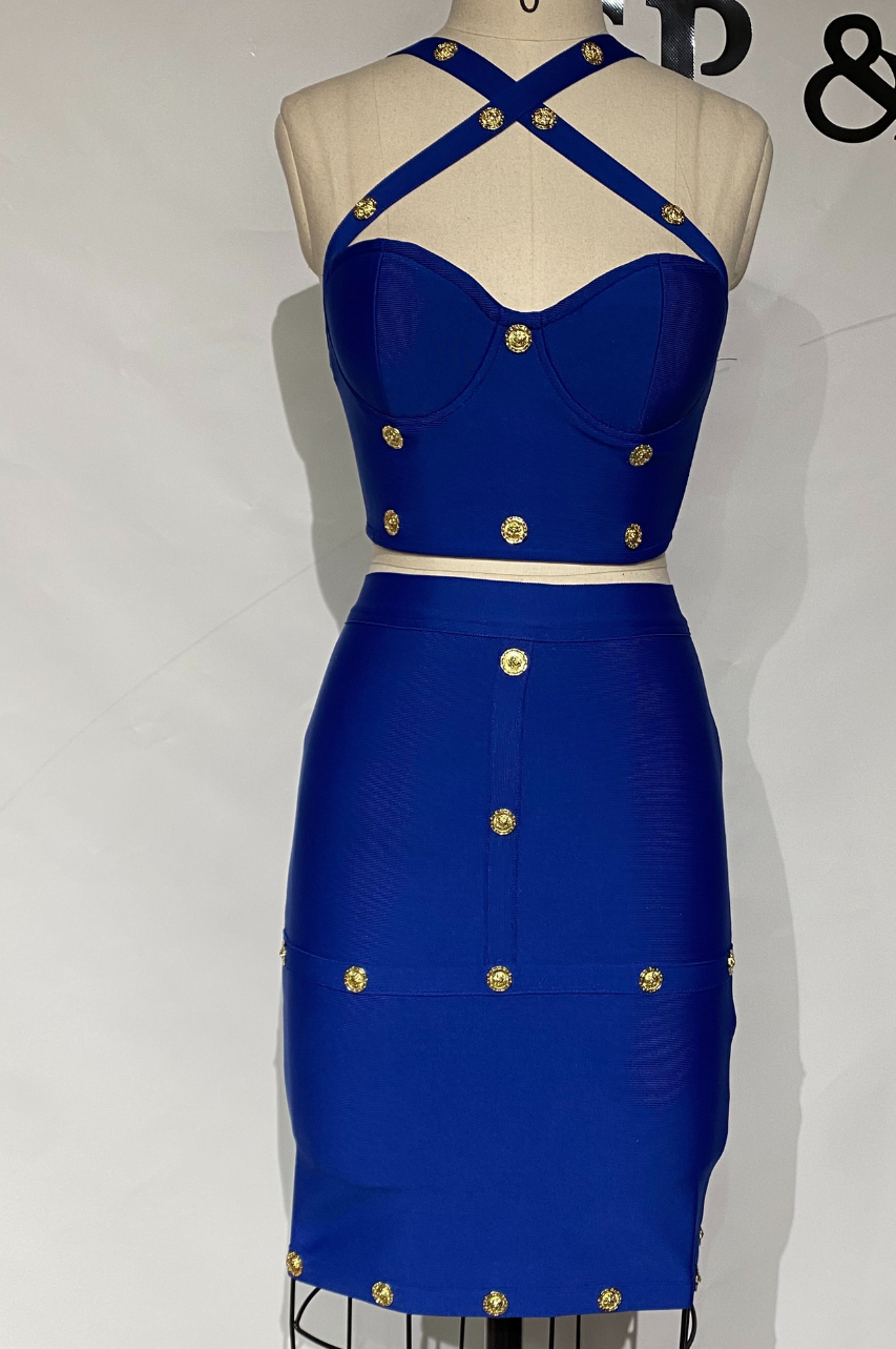 Conjunto  Bandage Vania Azul Royal de Top y Falda con Adorno de Botones Dorado