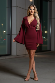 Vestido Patricia Rojo Vino con escote en V y mangas colgantes
