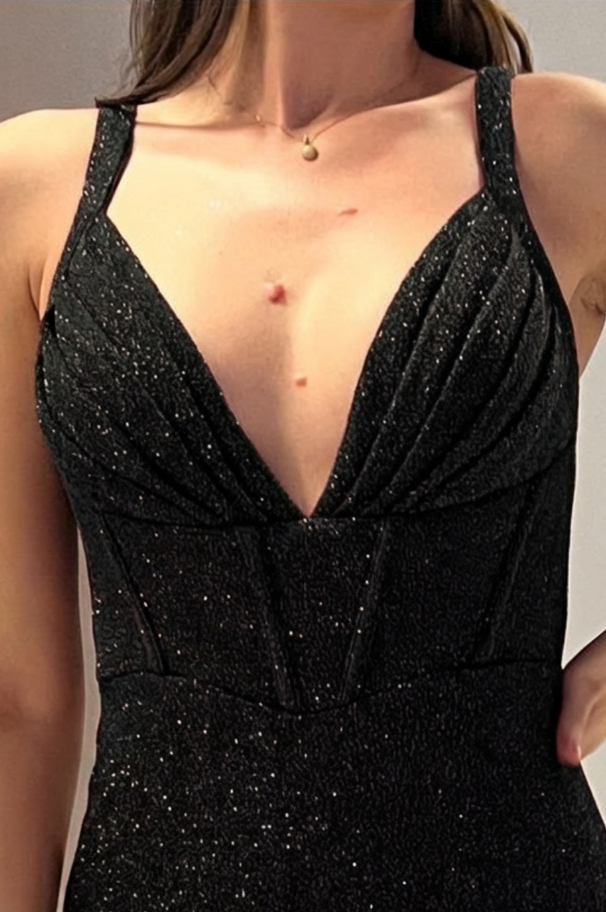 Vestido Fiara Largo Negro de Brillo Escote Profundo & Abertura Sexy