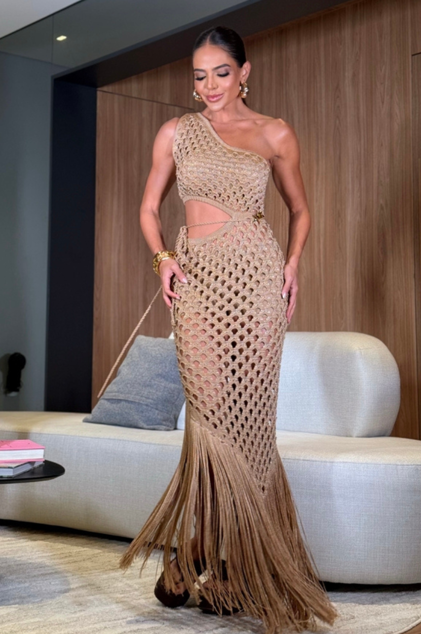 Isis Vestido Exclusivo en Hilo con Flecos y Pantalón Corto, Color Chocolate