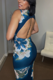 Vestido Elen midi de Tul color Azul con espalda descubierta