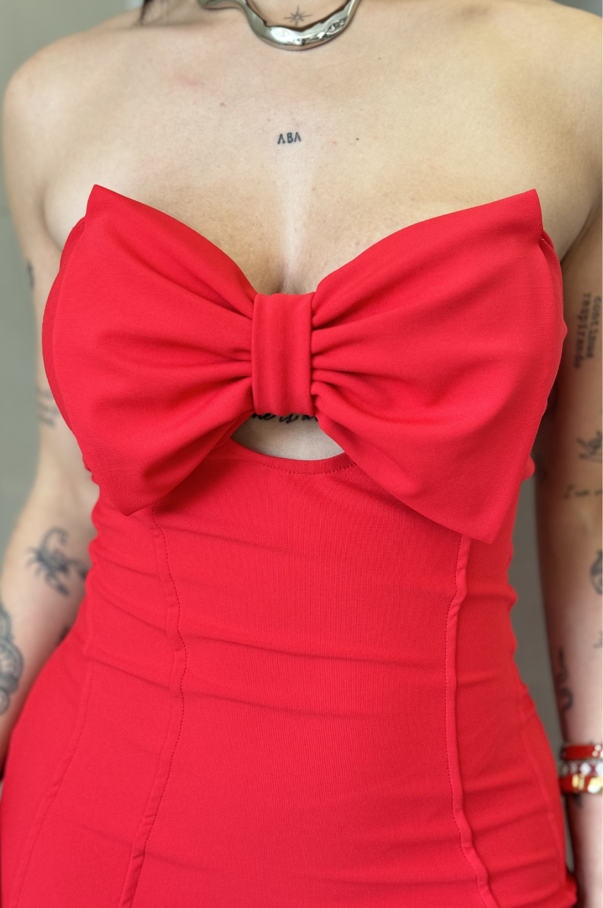 Eva Vestido Rojo corto de Palabra de Honor con detalle de lazo