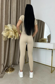 Mono Largo Bia Beige mangas cortas con Cremallera