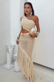 Isis Vestido Color Beige Exclusivo en Hilo con Flecos y Pantalón Corto