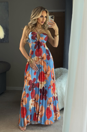 Giada Vestido Largo Azul Tropical de Tela Plinsada con Espalda Descubierta