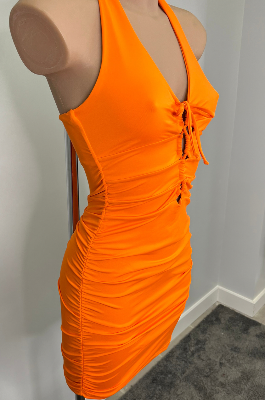 Vestido Inés Naranja con escote cruzado