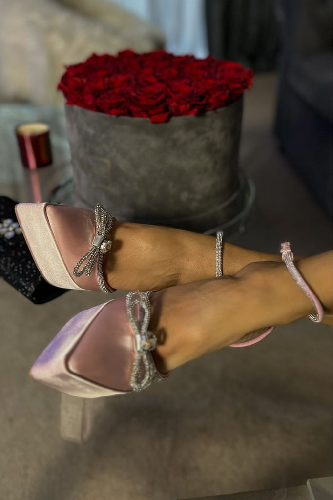 Zapatos Norkys Rosa de tacón con detalles de brillo y pedrería