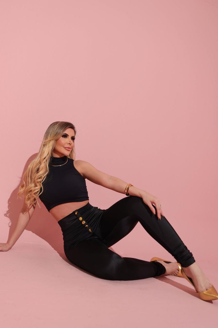 Pantalón Mireya Negro con detalle de botones