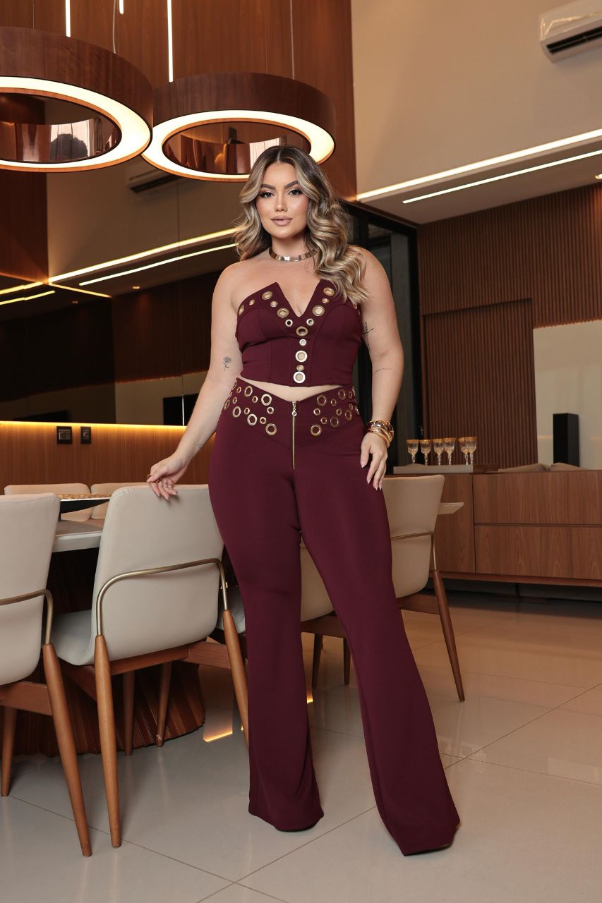 Violetta Conjunto Vino de top y pantalón largo