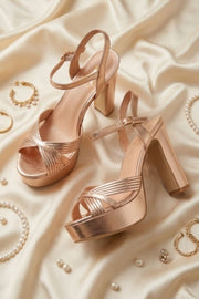 Zapatos Soledad Dorado de tacón