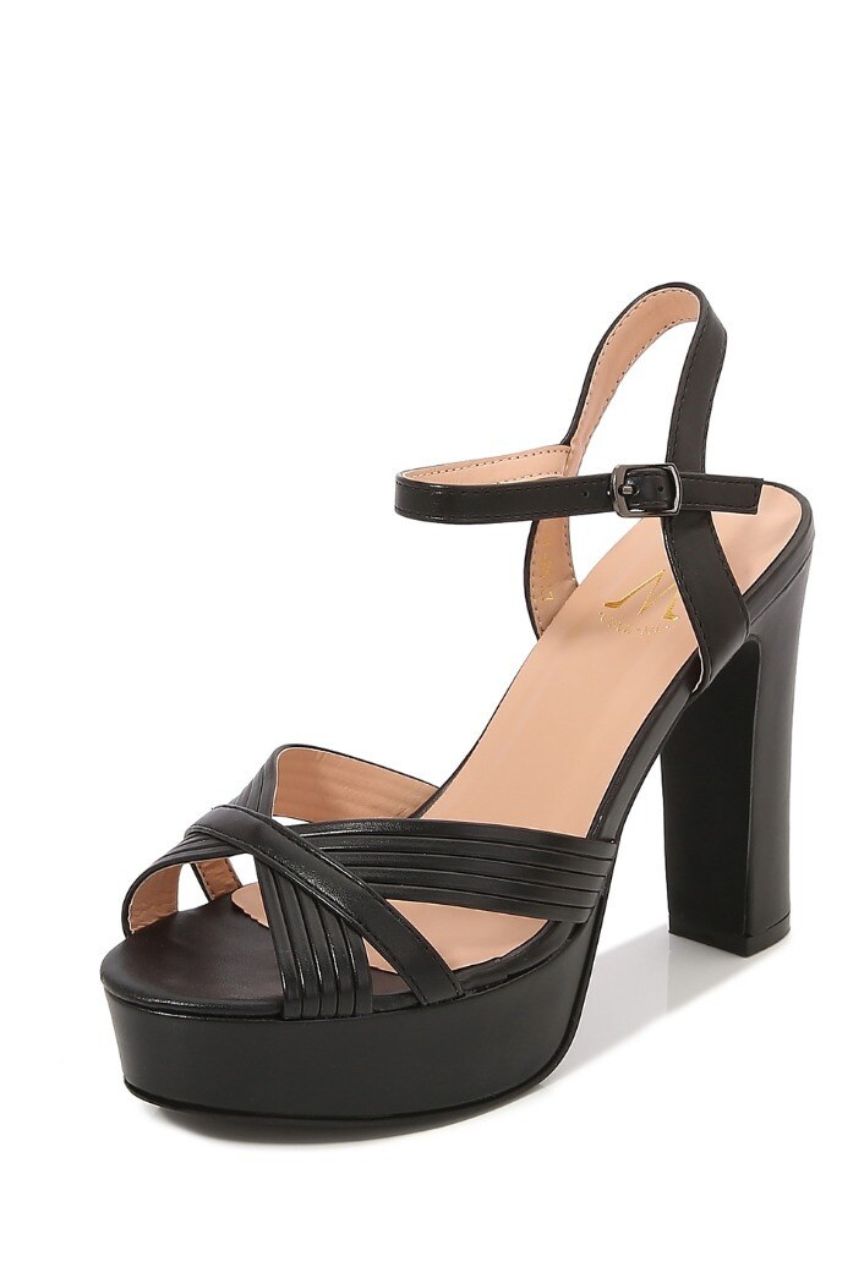 Sandalia Soledad Negro de tacón