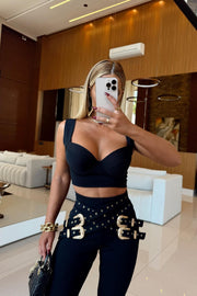 Conjunto Zafiro Negro de Top y Pantalón con detalle de hebillas