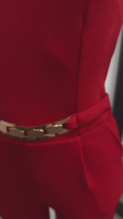 Keila Mono Largo Vino con detalle de hebilla dorada