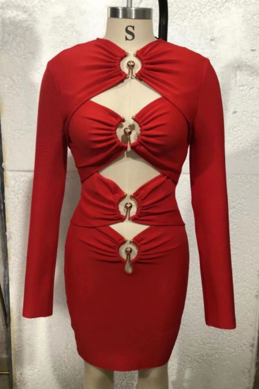 Vestido Bandage Altagracia rojo con mangas largas y escote