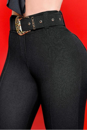 Pantalón Isabela Negro con Cinturón Dorado