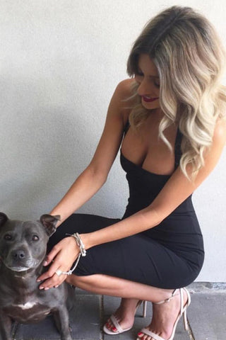 Image of Vestido Paula Midi Negro con tirante al cuello