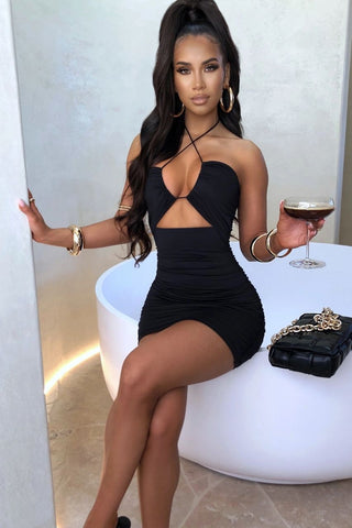 Image of Vestido Renata Negro con escote y tirantes